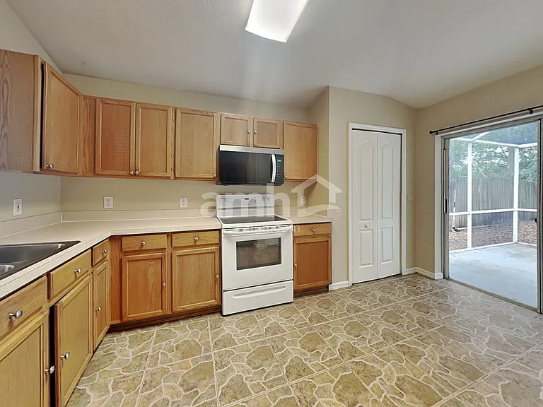 8467 Quarter Horse Dr — Photo 4