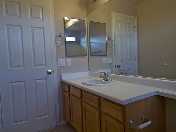 2nd image of 6442 W Chickasaw St