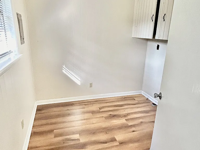8 Dunfrettin Pl — Photo 15