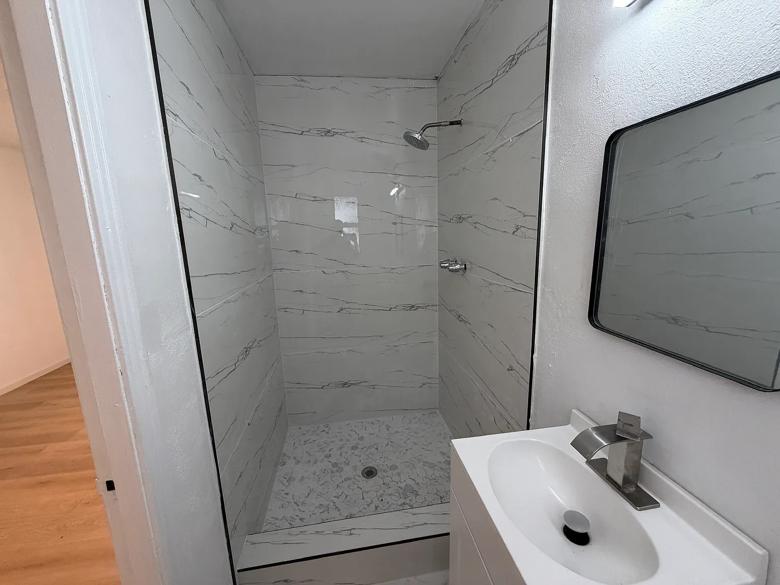Studio, 280 sqft, $1,100 — Photo 2
