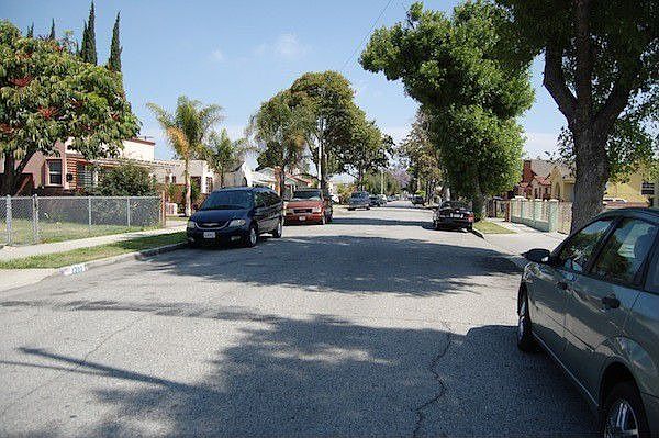 2nd image of 1114 N Spring Ave