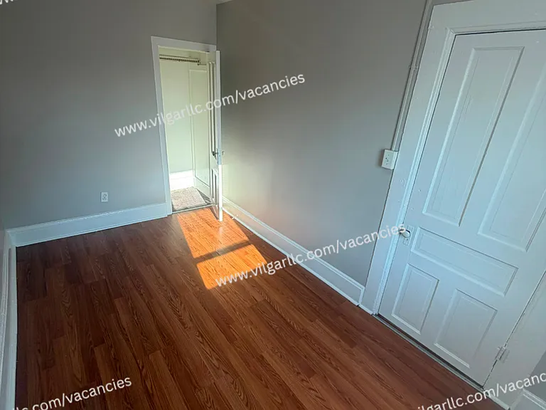 5025 Tod Ave — Photo 14