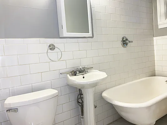 Rented by Corcoran | media 22