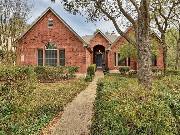 2nd image of 3506 Shady Valley Dr