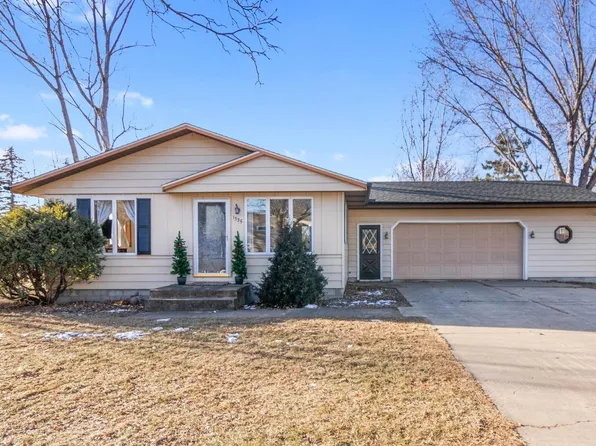 1335 Washington STREET, River Falls, WI 54022