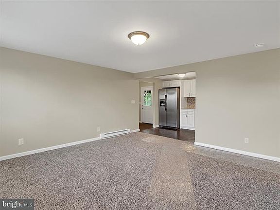 2nd image of 31 Gay St