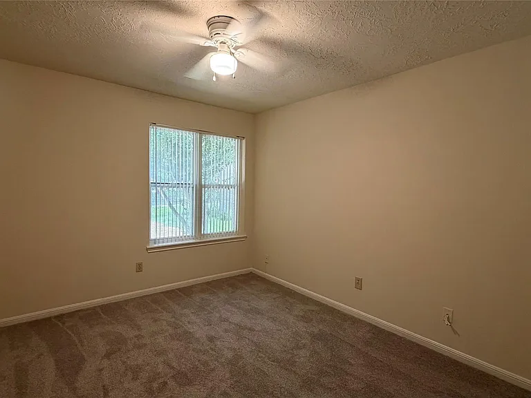 11614 Inga Ln — Photo 21