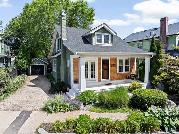230 Billings St, Quincy, MA 02171