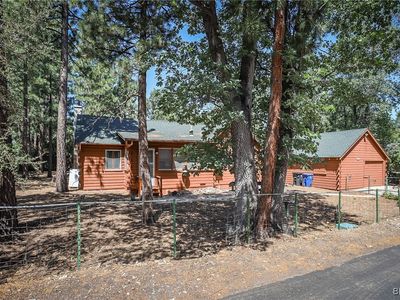 482 Kern Ave, Big Bear City, CA, 92386