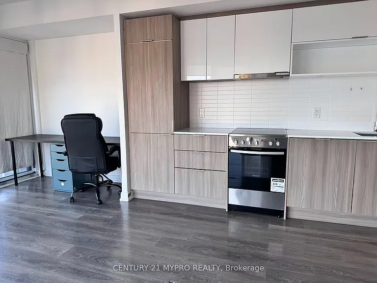 159 Wellesley St E #3403 — Photo 12