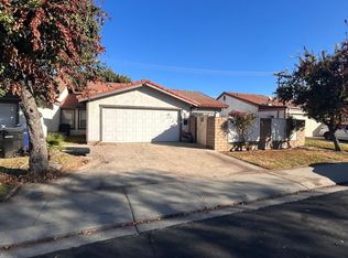 2109 Sharon Way, Modesto, CA 95350