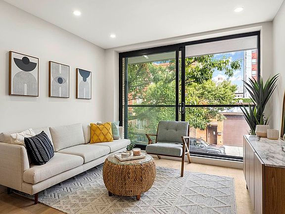 3rd image of 30 Skillman Ave APT 4F