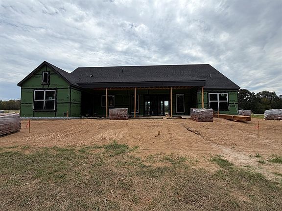 4th image of 338 Grace Ln