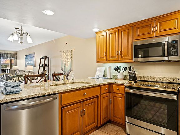 4th image of 10674 Regatta Way Unit 4325