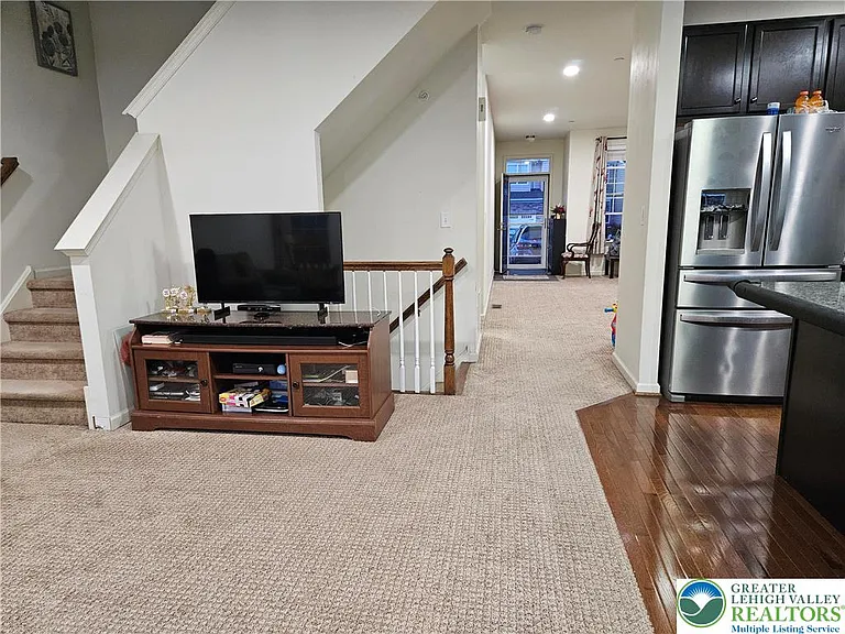 4613 Woodbrush Way — Photo 9