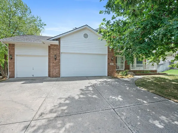 12509 E Edgewood Dr, Wichita, KS 67206