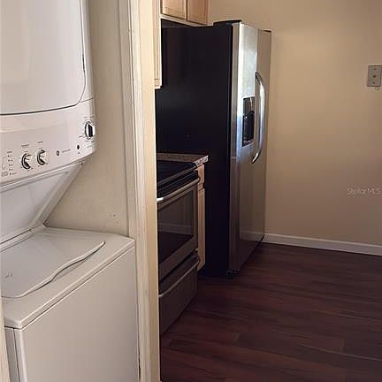 4th image of 3950 Southpointe Dr APT 418