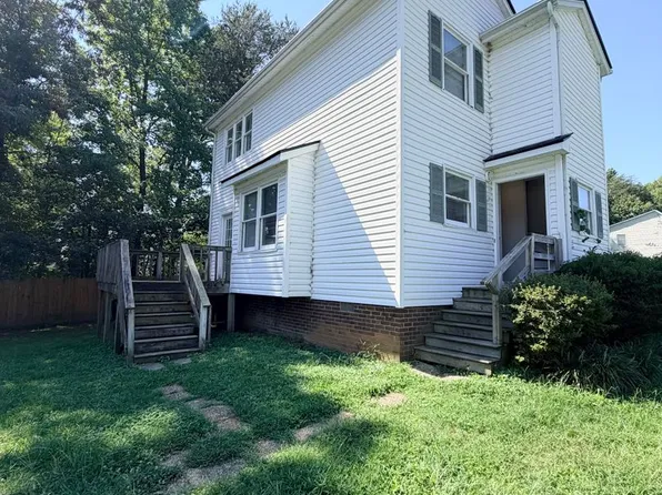 2422-2424 Moran St, 2422 Moran St, Burlington, NC 27215