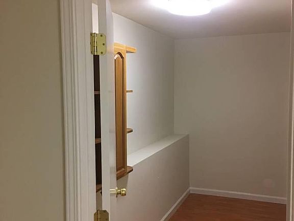 4th image of 444 2nd Ln