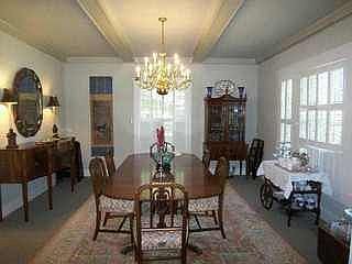 3rd image of 602 Sayles Blvd