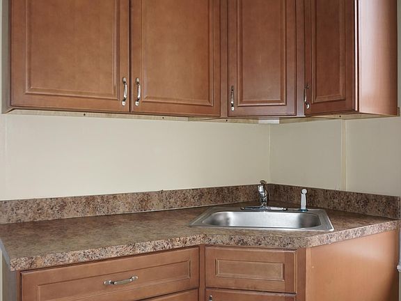 3rd image of 67 Randolph Pl