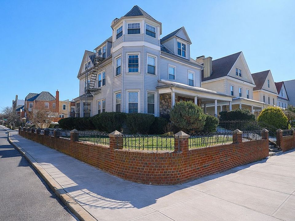 1st image of 6801 Ridge Blvd #2