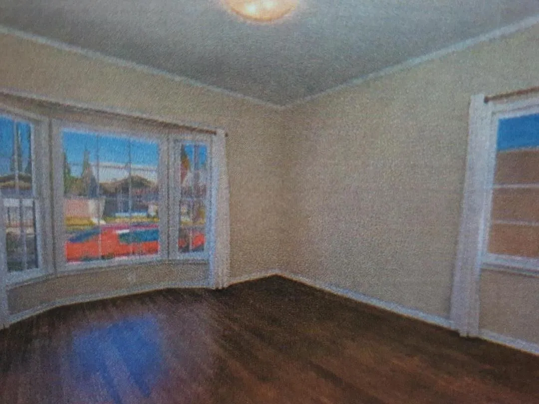 2 bed, 1051 sqft, $2,500 — Photo 4