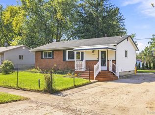 1886 Emerson Ave, Ypsilanti, MI 48198
