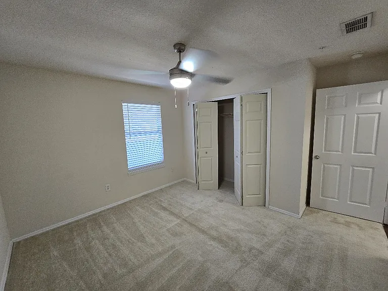 16339 Enclave Village Dr #3-304 — Photo 8