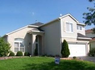 692 Kingsbrooke Xing, Bolingbrook, IL