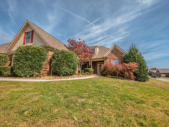 3rd image of 264 Flagstone Blvd