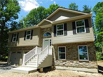 4th image of 225 Woodland Dr