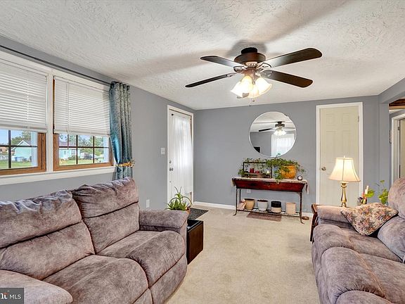 5th image of 1460 Canal Road Ext
