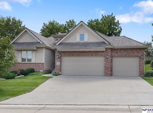 15429 Stevens Plz, Omaha, NE 68137