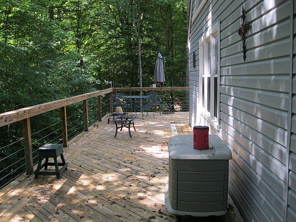 2nd image of 3997 Beechwood Ln