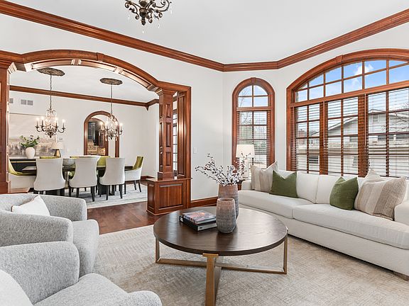 4th image of 712 E Hillside Rd