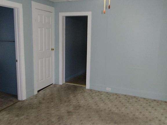5th image of 38 Derby St #1ST