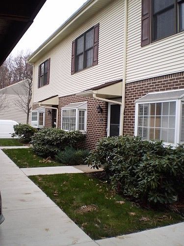 1st image of 2034 Mary Ellen Ln