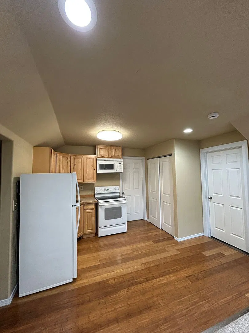 498 Kroll Road — Photo 3