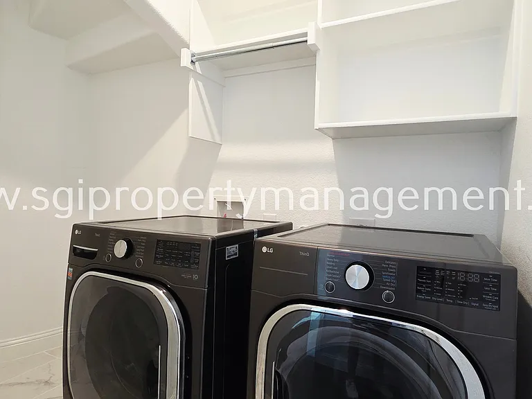10870 Grayhead Dr — Photo 33