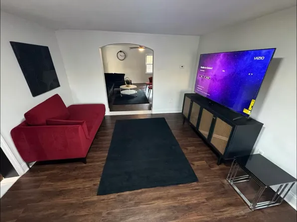 (undisclosed Address), Glassboro, NJ 08028