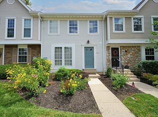 8053 Hetz Dr, Cincinnati, OH 45242