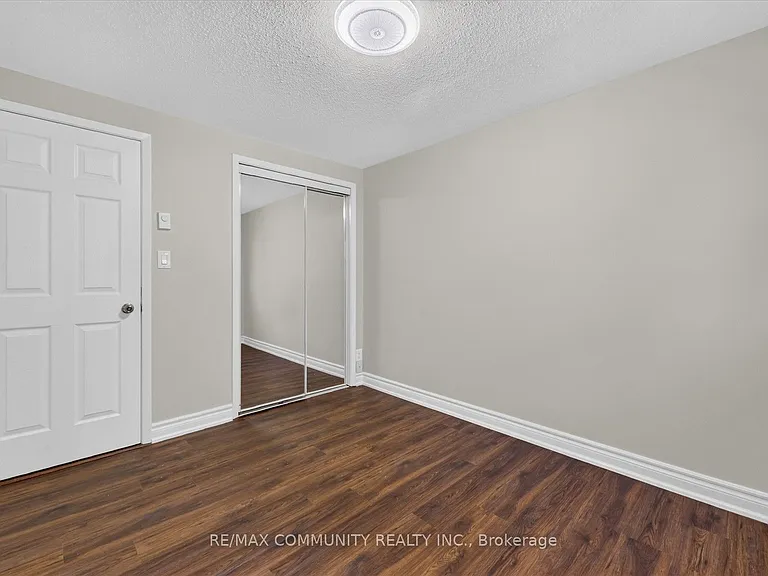 850 Huntingwood Dr #15 — Photo 26