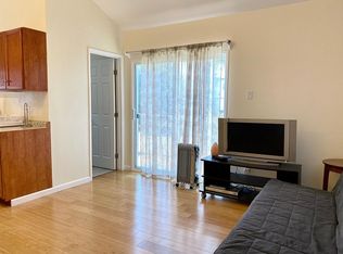 2407 Graham Ave, Redondo Beach, CA 90278