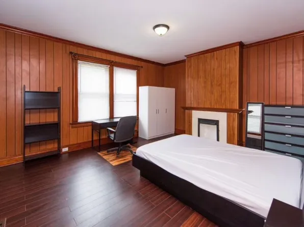 242 Oak St, Cincinnati, OH 45219