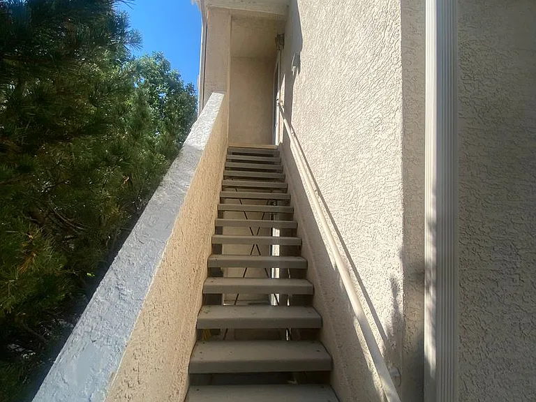 3890 Strawberry Field Grv #G — Photo 2