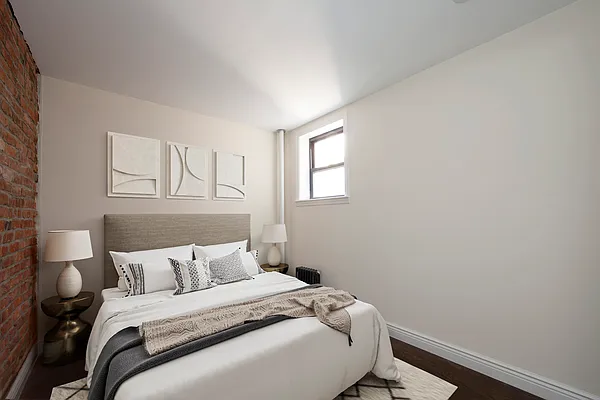 Rented by R New York | media 3