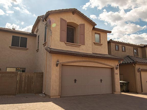 4th image of 3631 E Zachary Dr