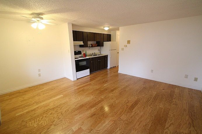 1st image of 833 N Emerson St APT 103