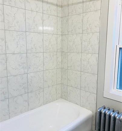 4th image of 2119 Euclid Ave APT 2